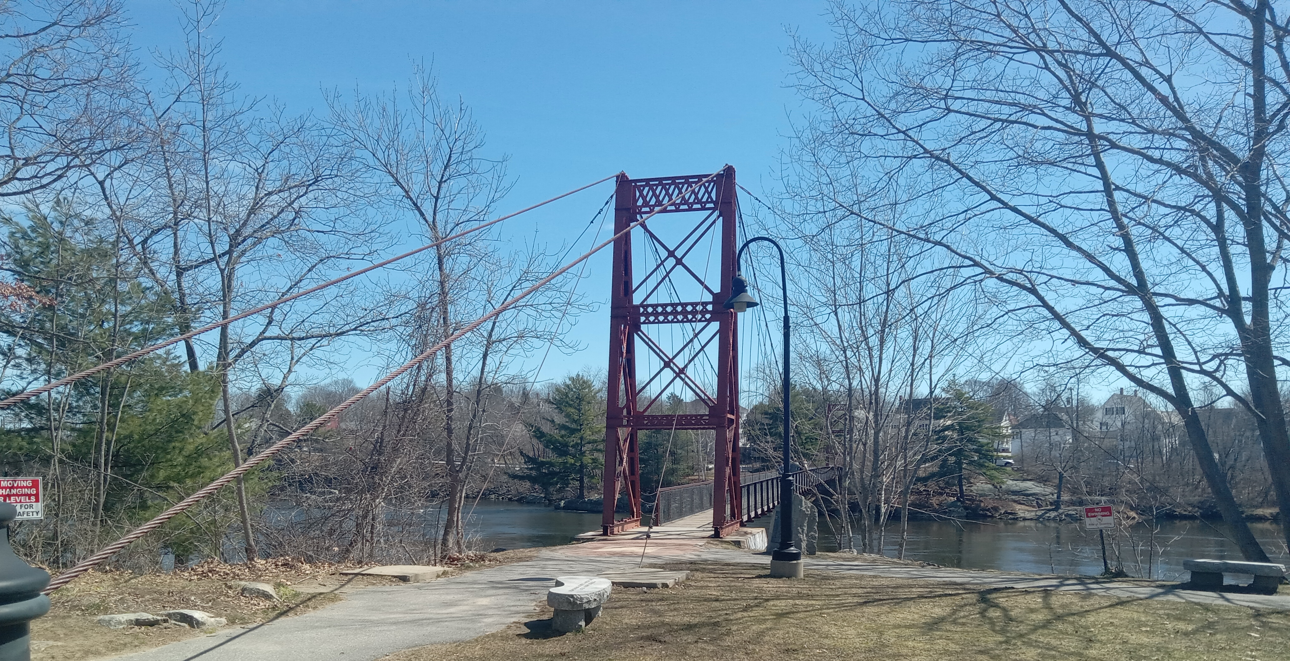 Image of the walking bridge off Bridge Street in Topsham